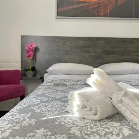 Gasthuis Apollo By Albert's