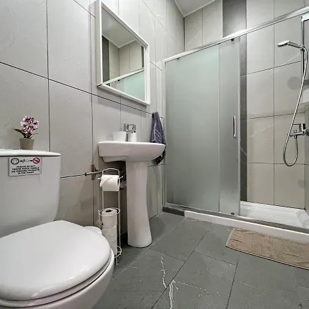 Apollo By Albert's Gasthuis 3*