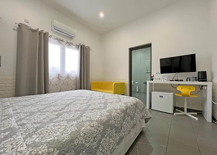 Apollo By Albert's Guest house Larnaca